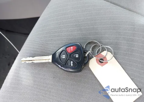 2013 Toyota Corolla Le из США, поврежденный, VIN 2T1BU4EE7DC986647